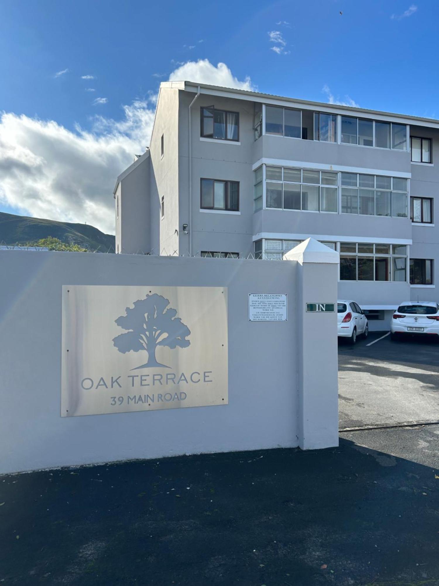 Oak On Main Apartment Hermanus Exterior photo